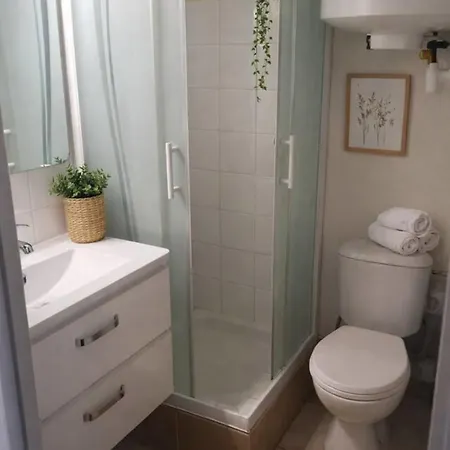 בית נופש Maison - Terrasse - Vias-plage 5min Des Plages ויאס